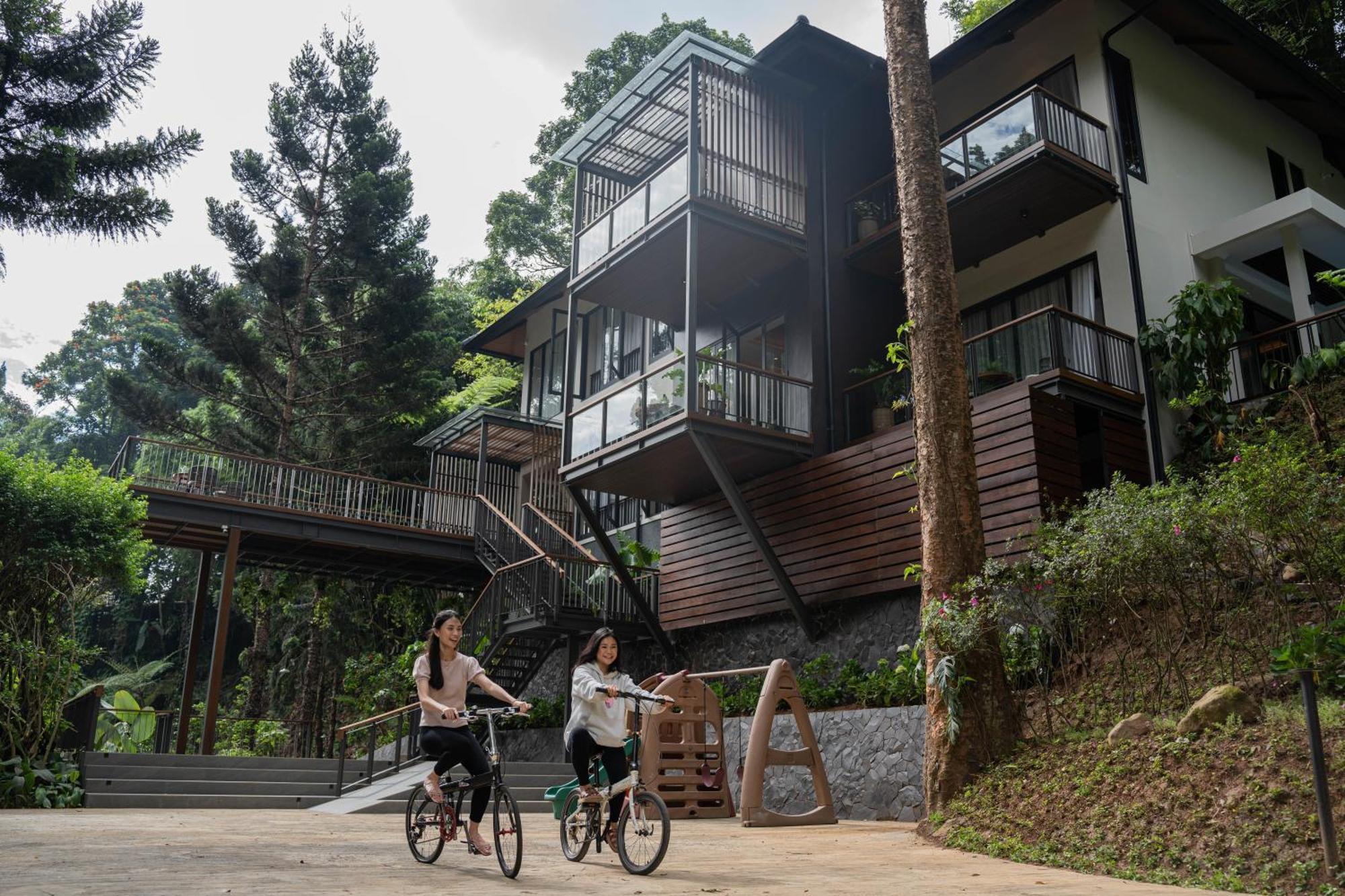 วิลลา ปุนจะก์ บาย ปลาตารัน Villa Sampal ภายนอก รูปภาพ