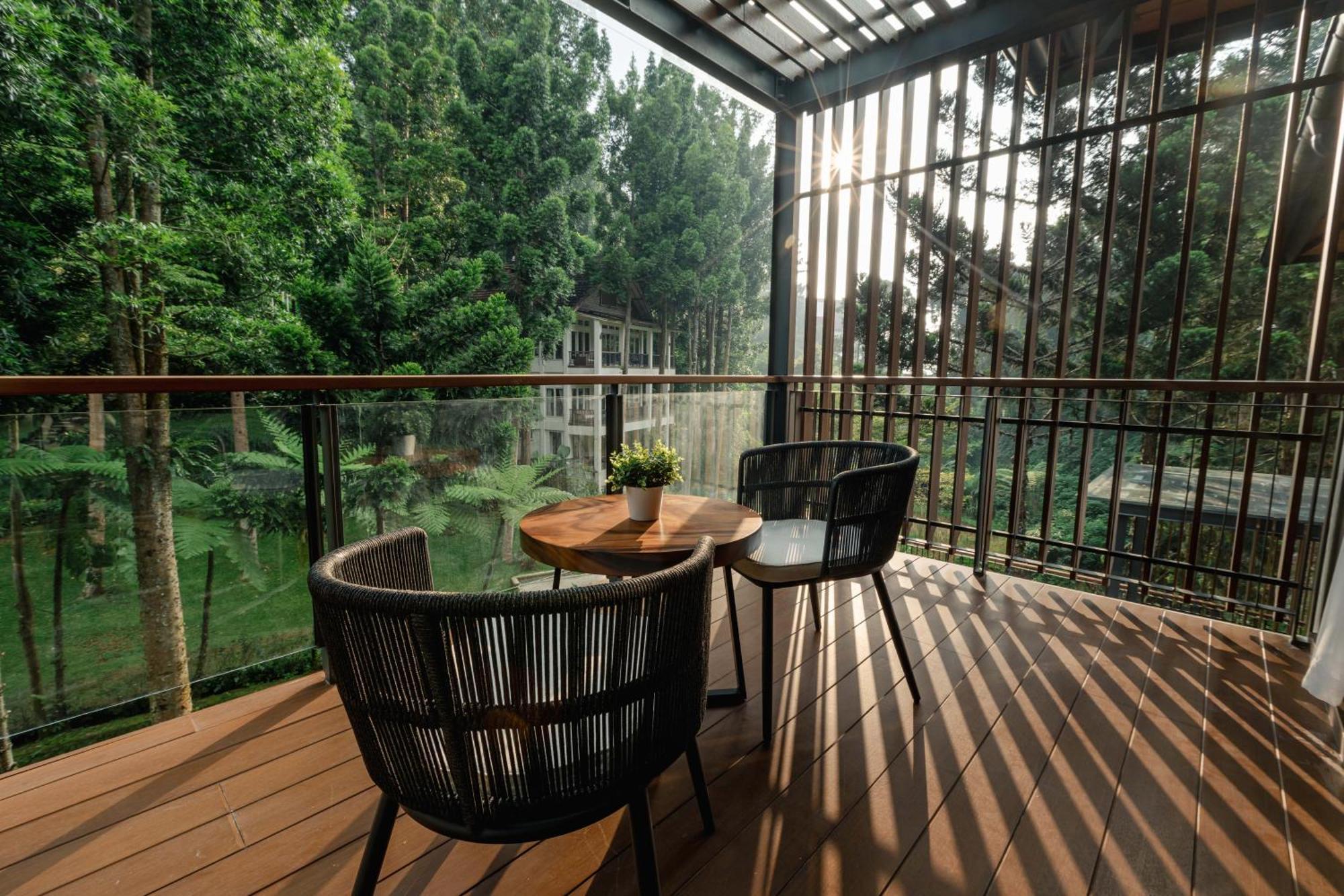 วิลลา ปุนจะก์ บาย ปลาตารัน Villa Sampal ภายนอก รูปภาพ