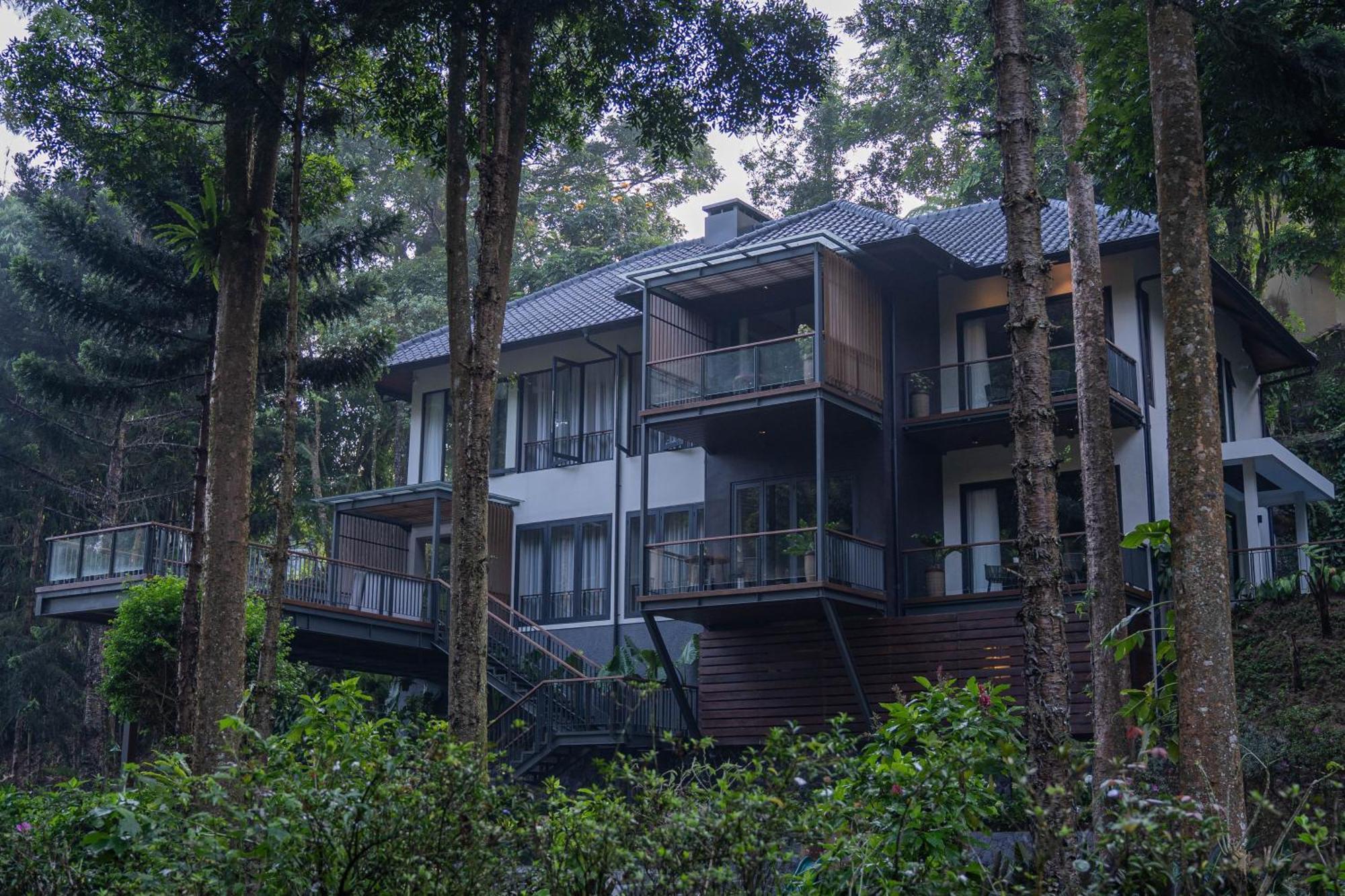 วิลลา ปุนจะก์ บาย ปลาตารัน Villa Sampal ภายนอก รูปภาพ