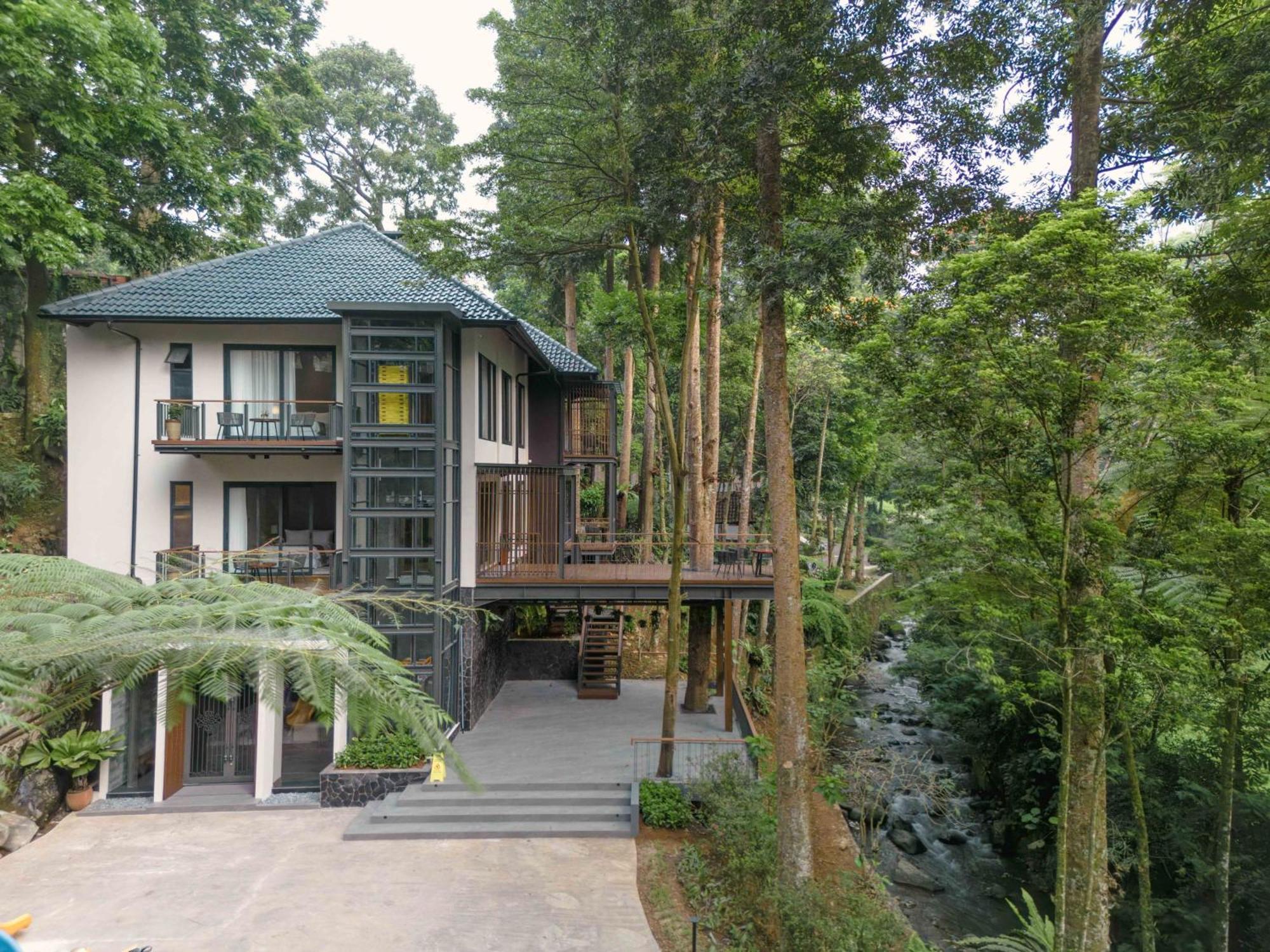 วิลลา ปุนจะก์ บาย ปลาตารัน Villa Sampal ภายนอก รูปภาพ