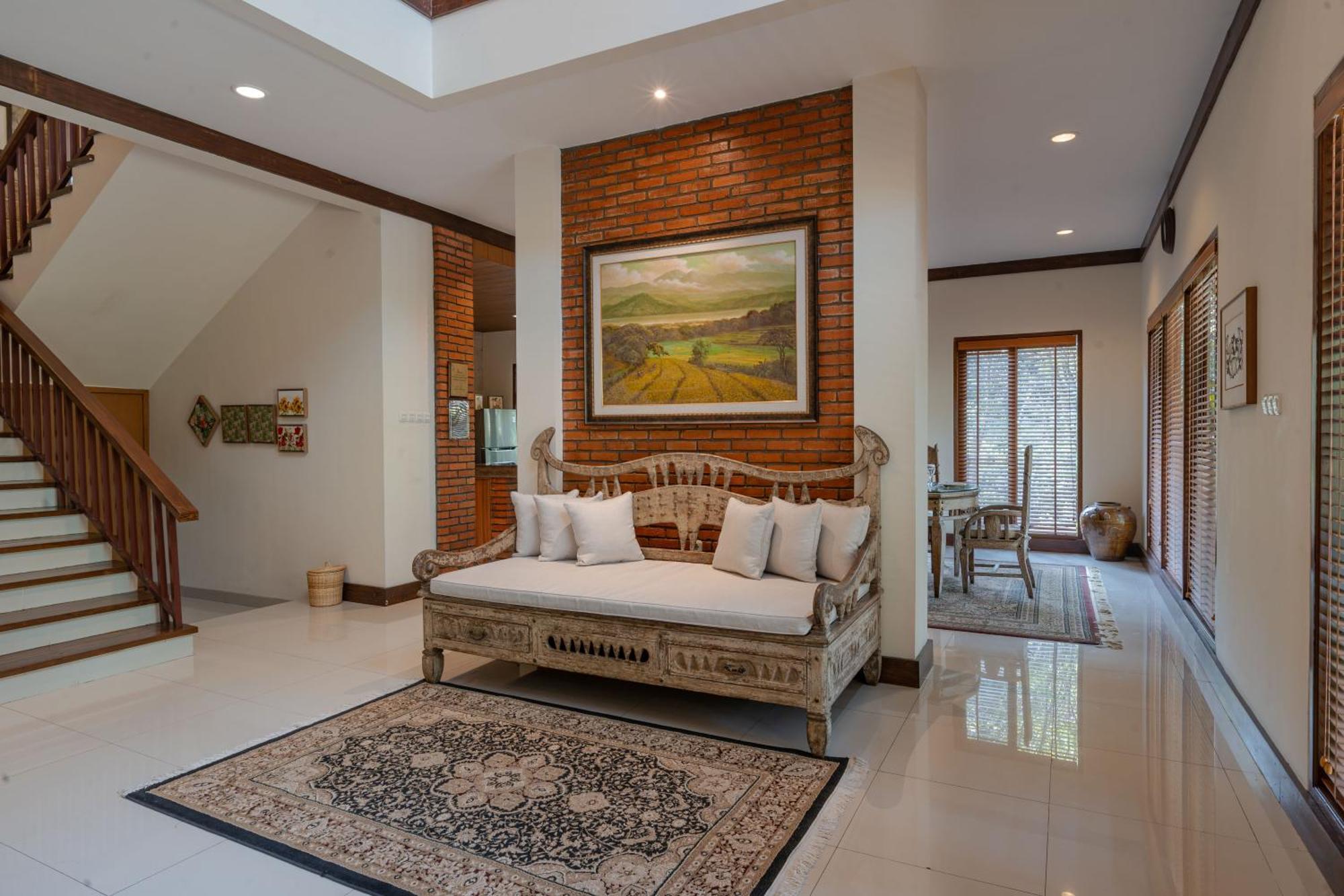 วิลลา ปุนจะก์ บาย ปลาตารัน Villa Sampal ภายนอก รูปภาพ